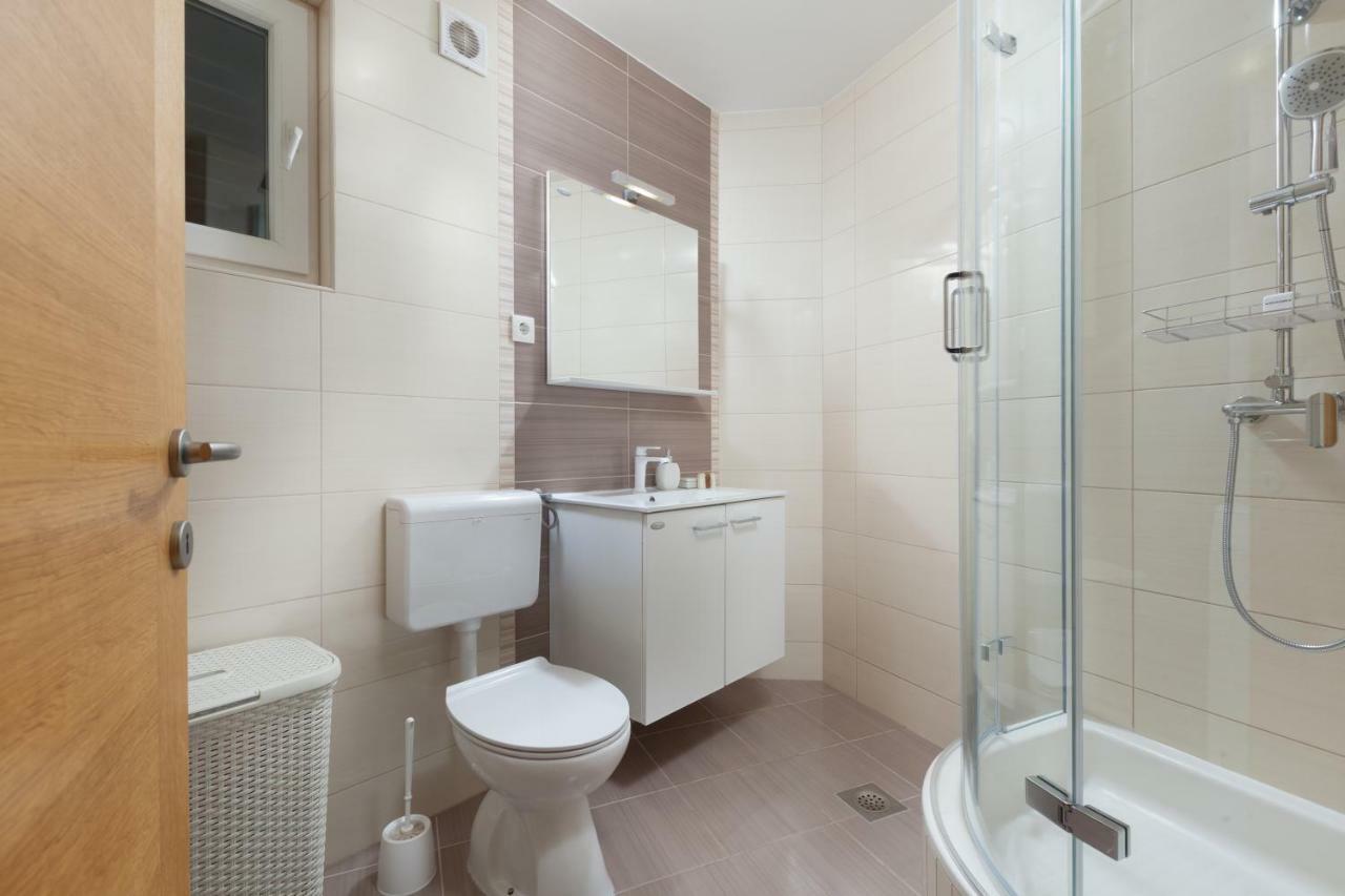Andrea Apartamento Makarska Exterior foto
