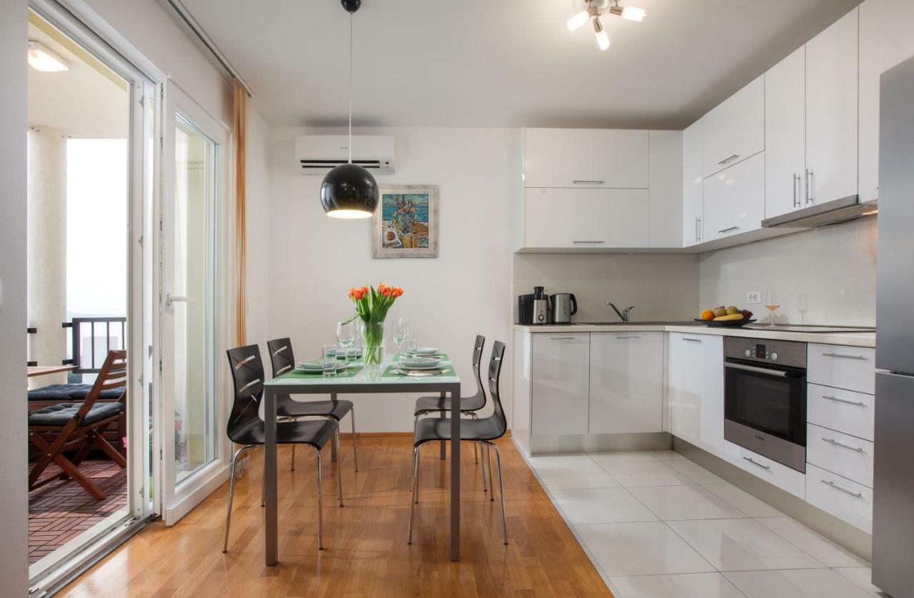 Andrea Apartamento Makarska Exterior foto